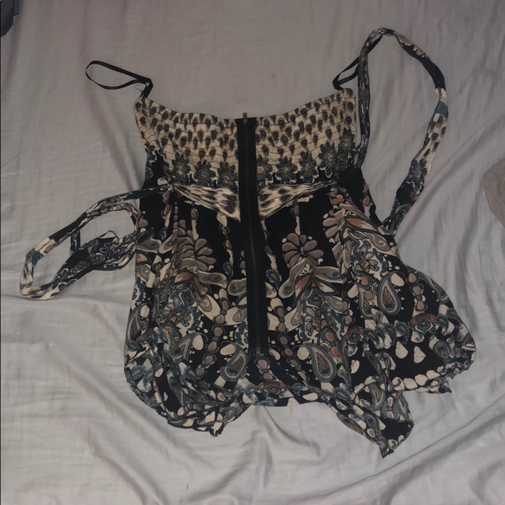 Strapless Daytrip shirt
